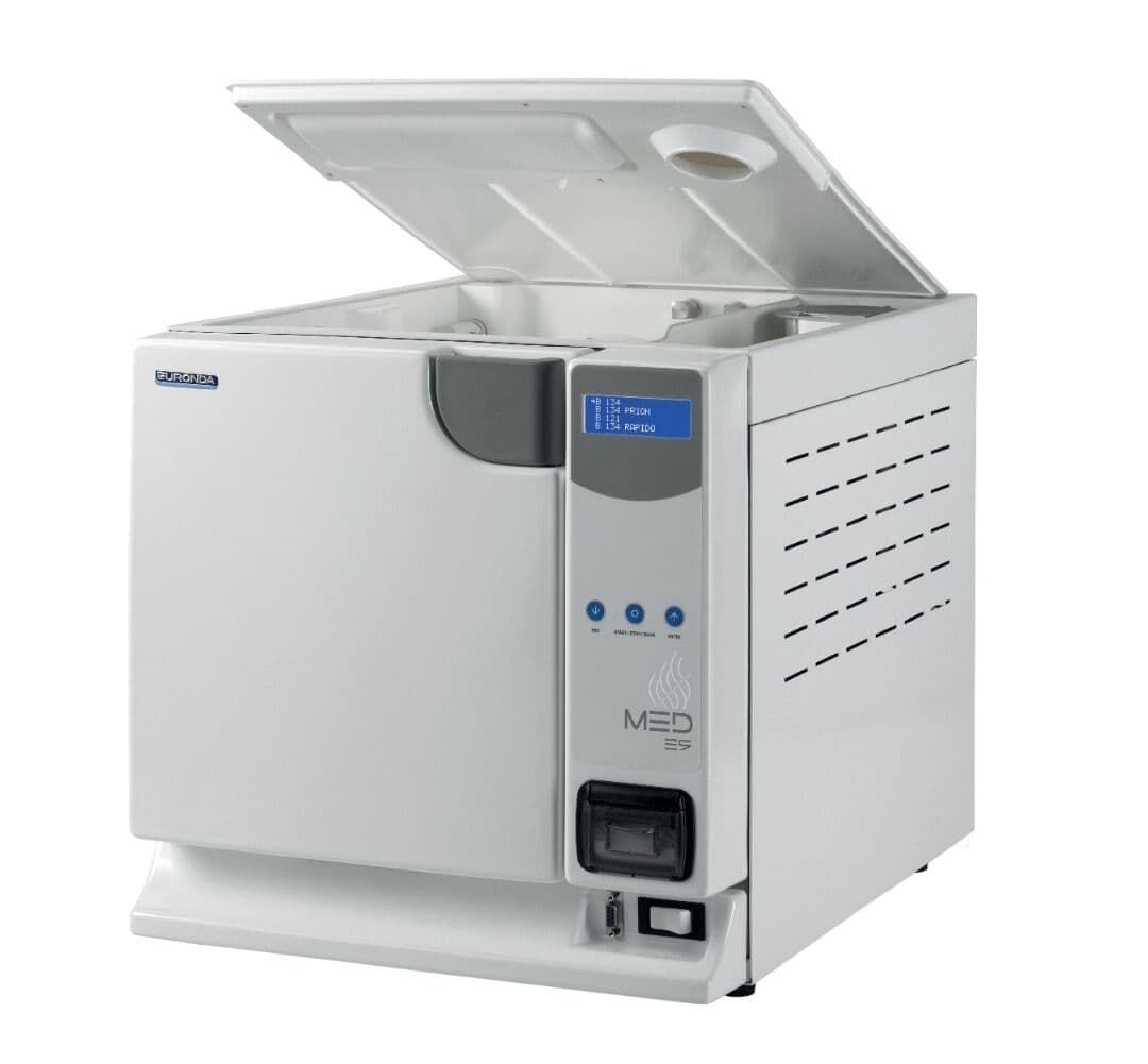 اتوکلاو ایتالیایی24لیتری Euronda مدلE9 MED